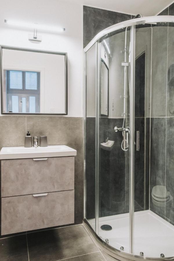 D84- Boutique Apartments, Best Location, By Bqa Budapeste Exterior foto